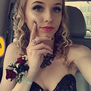 Meet your Posher, Sydney